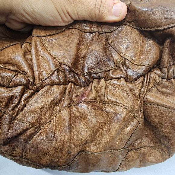 Women's Soft Brown Leather Hobo Floral Appliqué Shoulder Handbag - Picture 5 of 12